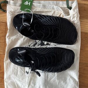 NWT Hike footwear Black Shoes